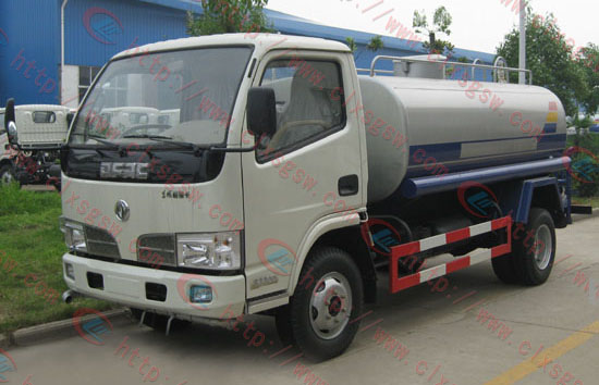 東風(fēng)小卡灑水車