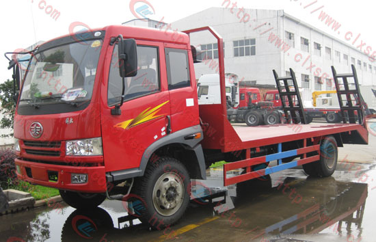解放平板運(yùn)輸車