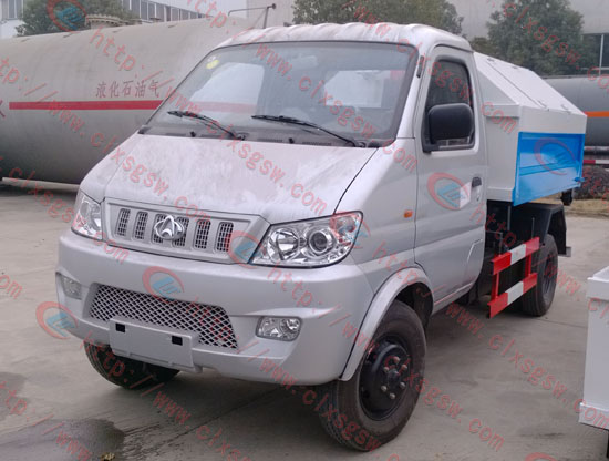 國四勾臂垃圾車
