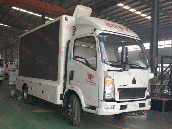 重汽國四廣告車